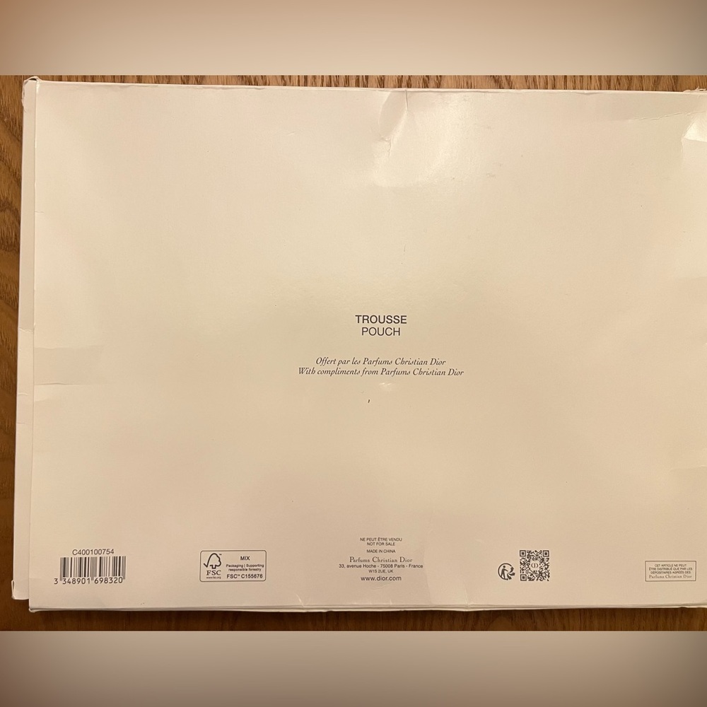 Dior GWP Beauty Spring Flower Clutch - Picture 6 of 8